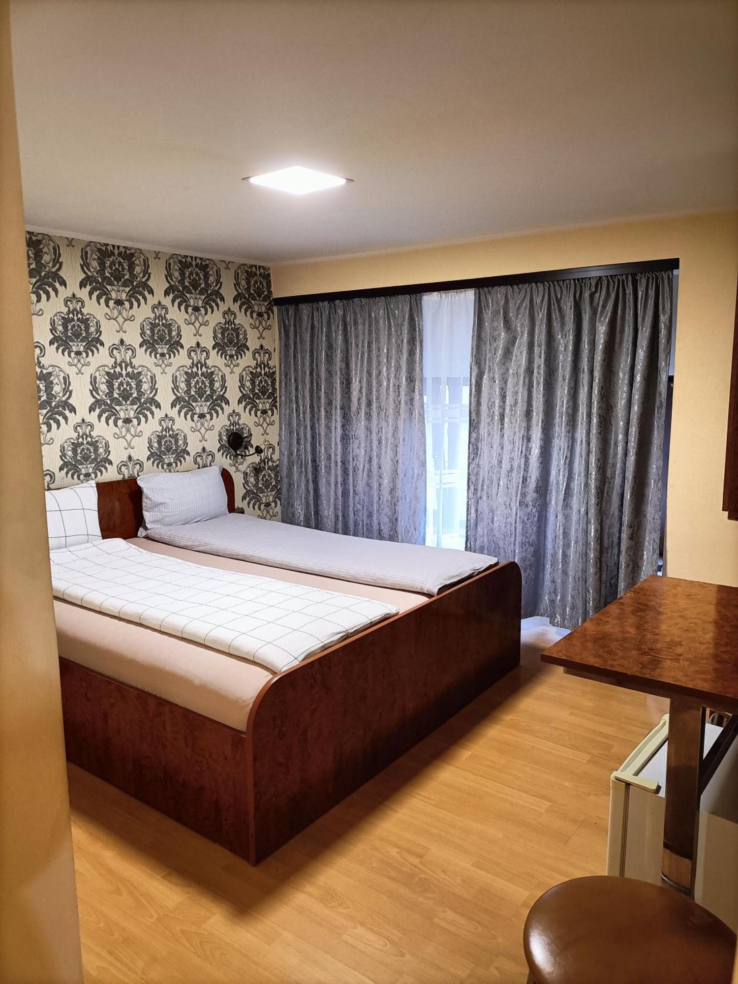 Casa Heidi Hotel Timisoara Exterior photo
