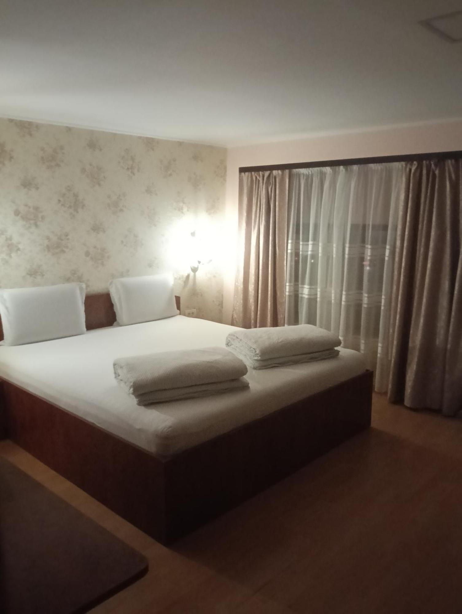 Casa Heidi Hotel Timisoara Room photo